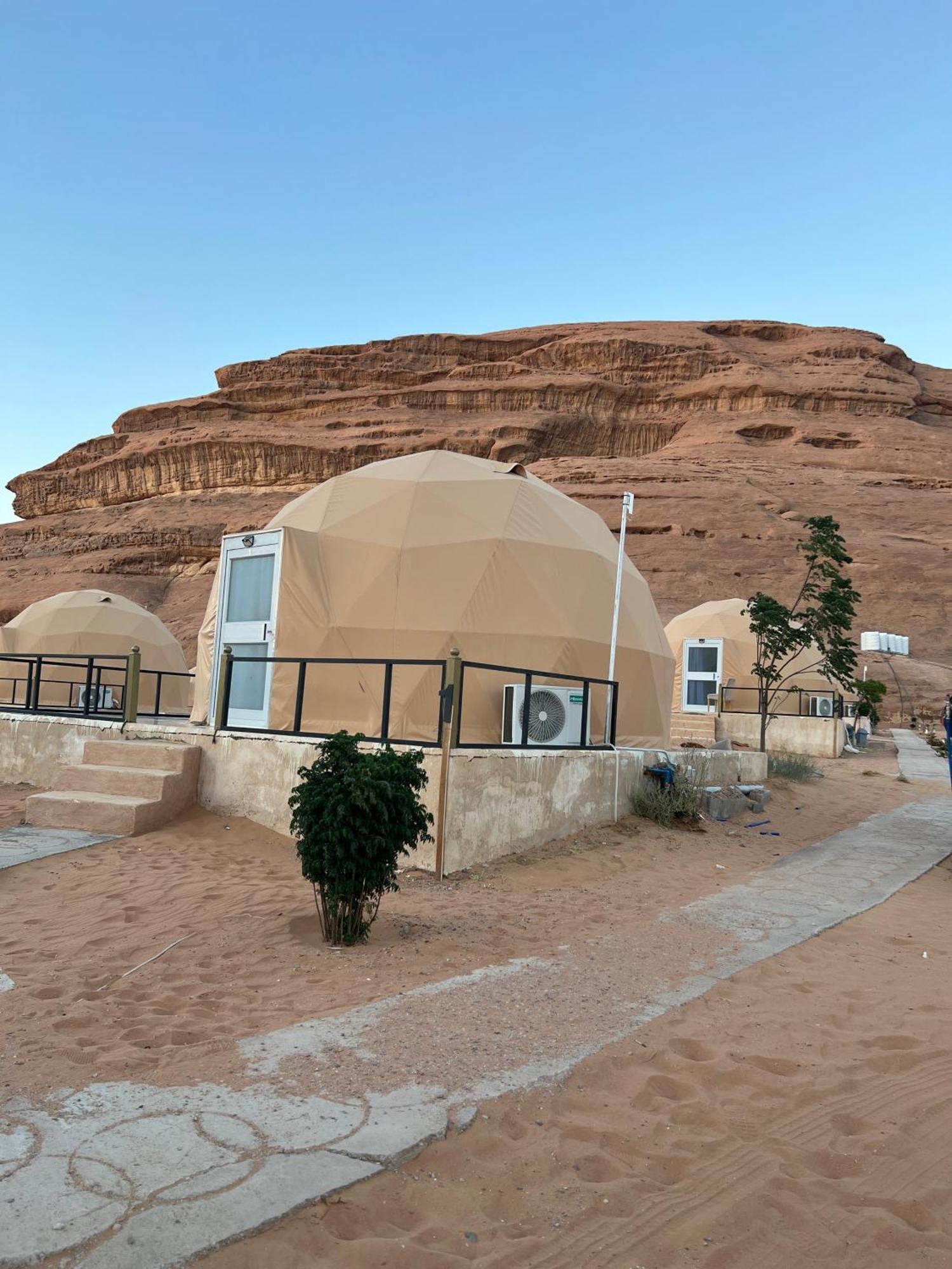 Moon Magic Valley Lägenhet Wadi Rum Exteriör bild